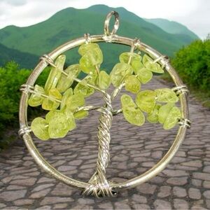 🟢Handmade Green Peridot Tree of Life Pendant